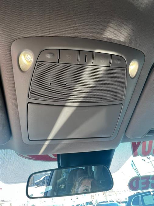 Used Nissan Rogue FWD SV 2020 | NJ Used Cars Center. Irvington, New Jersey Used Nissan Rogue FWD SV 2020 | NJ Used Cars Center. Irvington, New Jersey