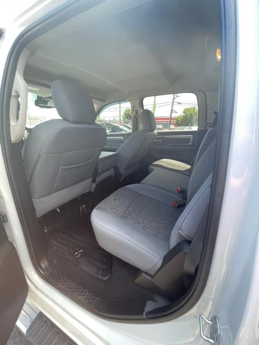 Used Ram 1500 Classic Big Horn 4x4 Crew Cab 6'4" Box 2019 | NJ Used Cars Center. Irvington, New Jersey Used Ram 1500 Classic Big Horn 4x4 Crew Cab 6'4" Box 2019 | NJ Used Cars Center. Irvington, New Jersey