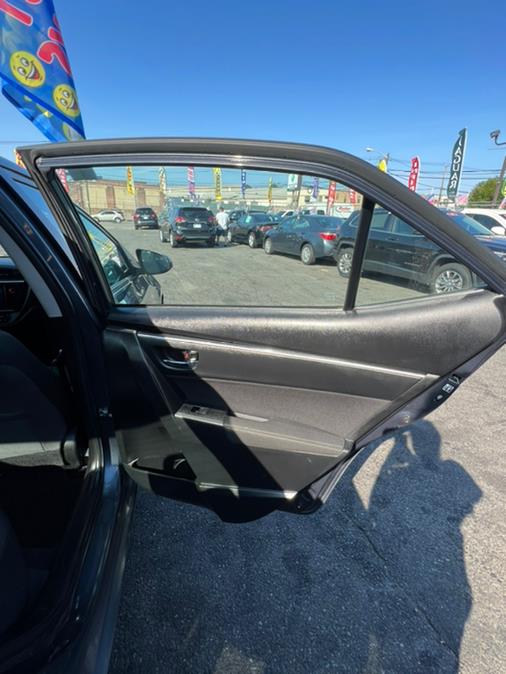 Used Toyota Corolla LE 2019 | NJ Used Cars Center. Irvington, New Jersey Used Toyota Corolla LE 2019 | NJ Used Cars Center. Irvington, New Jersey