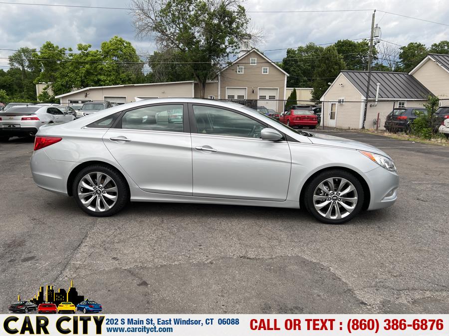 Used Hyundai Sonata 4dr Sdn 2.4L Auto Ltd *Ltd Avail* 2011 | Car City LLC. East Windsor, Connecticut Used Hyundai Sonata 4dr Sdn 2.4L Auto Ltd *Ltd Avail* 2011 | Car City LLC. East Windsor, Connecticut