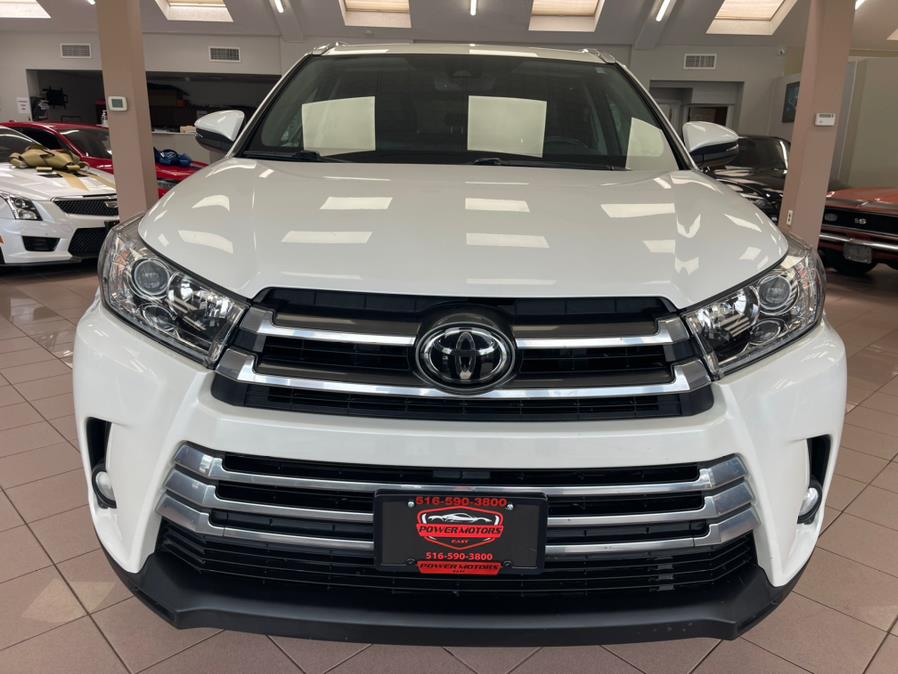 Used Toyota Highlander XLE V6 AWD (Natl) 2017 | Power Motors East. Massapequa Park, New York Used Toyota Highlander XLE V6 AWD (Natl) 2017 | Power Motors East. Massapequa Park, New York