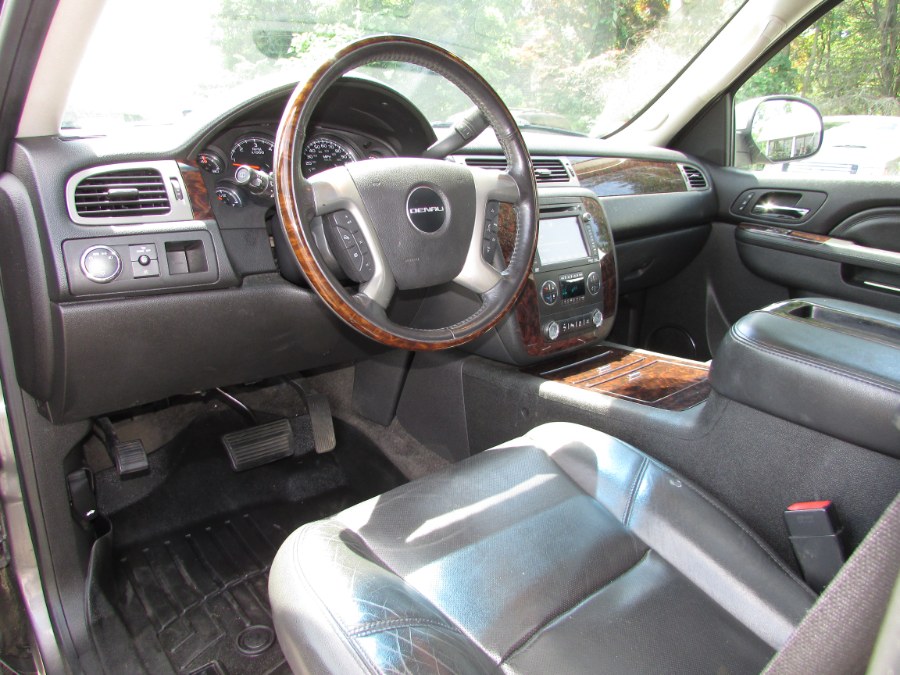 2012 GMC Yukon AWD 4dr 1500 Denali, available for sale in East Windsor, Connecticut | United Auto Sales of E Windsor, Inc. East Windsor, Connecticut 2012 GMC Yukon AWD 4dr 1500 Denali, available for sale in East Windsor, Connecticut | United Auto Sales of E Windsor, Inc. East Windsor, Connecticut