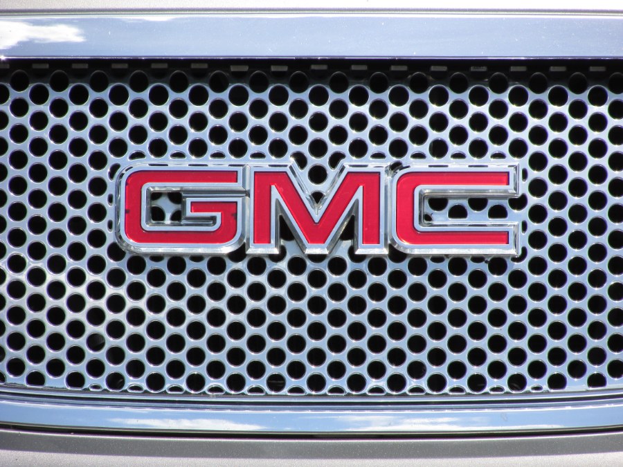2012 GMC Yukon AWD 4dr 1500 Denali, available for sale in East Windsor, Connecticut | United Auto Sales of E Windsor, Inc. East Windsor, Connecticut 2012 GMC Yukon AWD 4dr 1500 Denali, available for sale in East Windsor, Connecticut | United Auto Sales of E Windsor, Inc. East Windsor, Connecticut