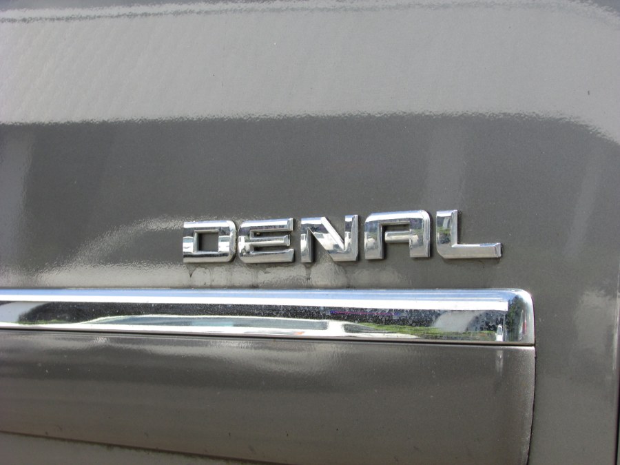 2012 GMC Yukon AWD 4dr 1500 Denali, available for sale in East Windsor, Connecticut | United Auto Sales of E Windsor, Inc. East Windsor, Connecticut 2012 GMC Yukon AWD 4dr 1500 Denali, available for sale in East Windsor, Connecticut | United Auto Sales of E Windsor, Inc. East Windsor, Connecticut