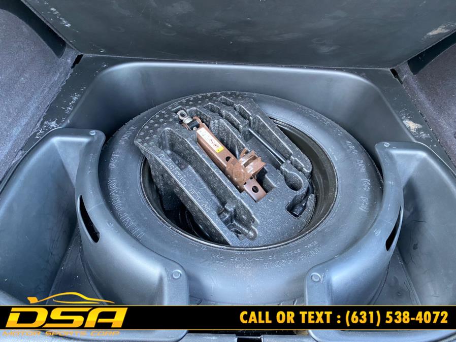 2012 Jeep Grand Cherokee 4WD 4dr Laredo, available for sale in Commack, New York | DSA Motor Sports Corp. Commack, New York 2012 Jeep Grand Cherokee 4WD 4dr Laredo, available for sale in Commack, New York | DSA Motor Sports Corp. Commack, New York