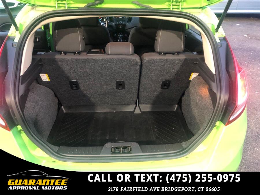 Used Ford Fiesta SE 4dr Hatchback 2014 | Guarantee Approval Motors. Bridgeport, Connecticut Used Ford Fiesta SE 4dr Hatchback 2014 | Guarantee Approval Motors. Bridgeport, Connecticut
