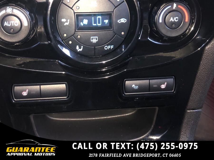 Used Ford Fiesta SE 4dr Hatchback 2014 | Guarantee Approval Motors. Bridgeport, Connecticut Used Ford Fiesta SE 4dr Hatchback 2014 | Guarantee Approval Motors. Bridgeport, Connecticut