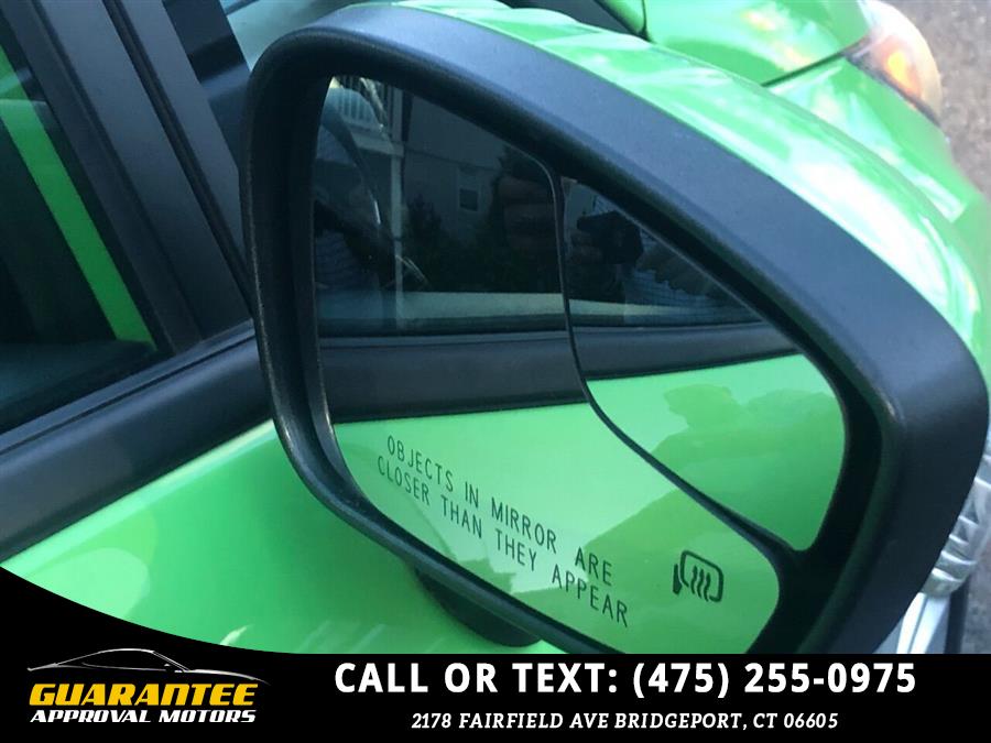 Used Ford Fiesta SE 4dr Hatchback 2014 | Guarantee Approval Motors. Bridgeport, Connecticut Used Ford Fiesta SE 4dr Hatchback 2014 | Guarantee Approval Motors. Bridgeport, Connecticut