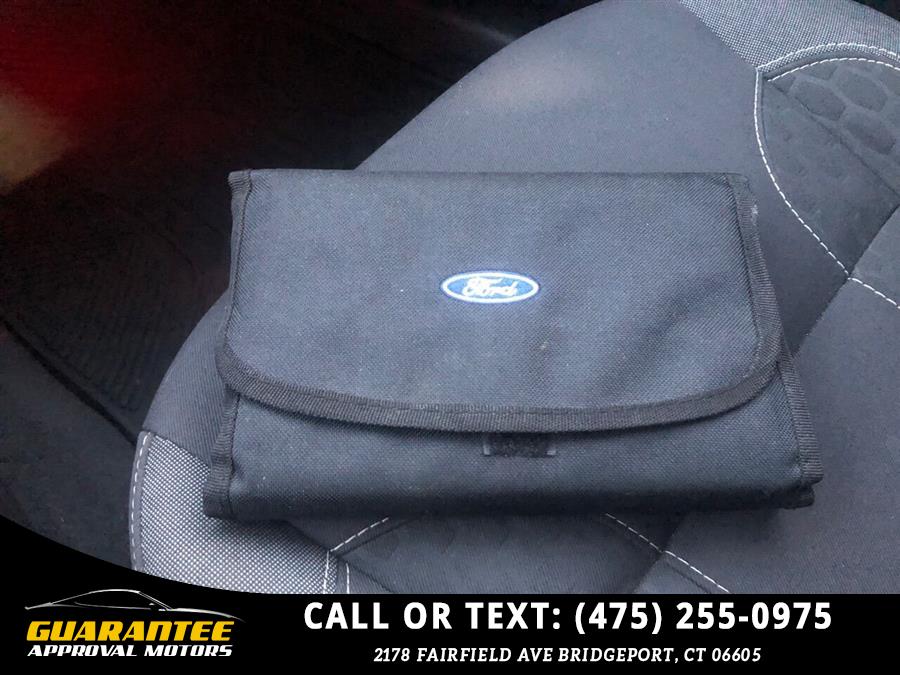 Used Ford Fiesta SE 4dr Hatchback 2014 | Guarantee Approval Motors. Bridgeport, Connecticut Used Ford Fiesta SE 4dr Hatchback 2014 | Guarantee Approval Motors. Bridgeport, Connecticut