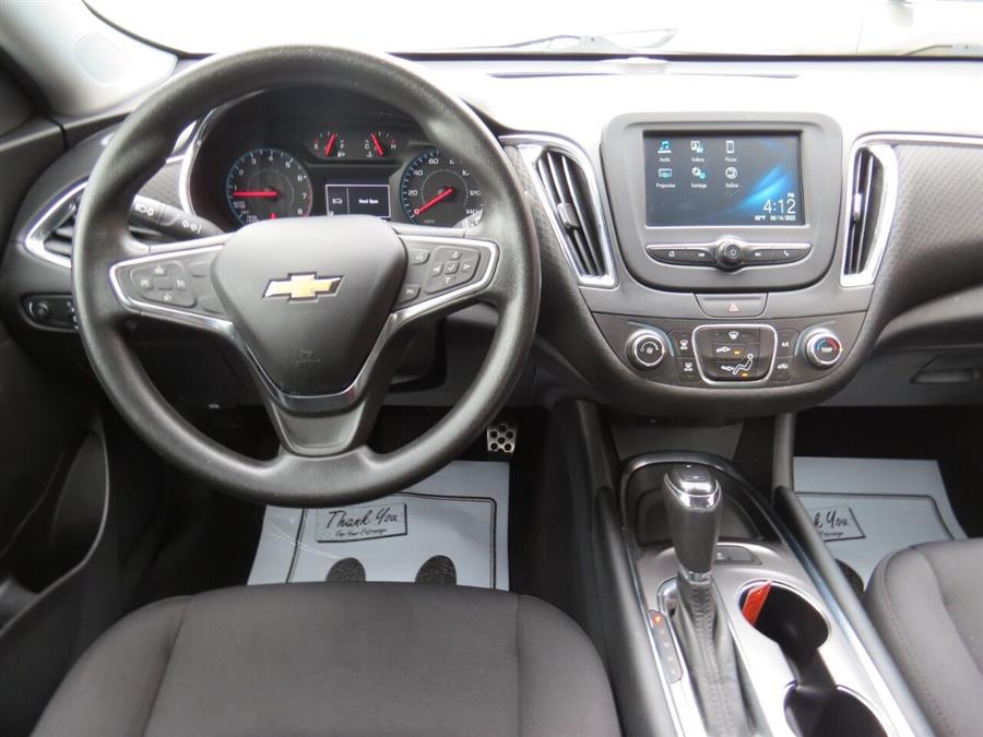 Used Chevrolet Malibu LT 4dr Sedan 2018 | Lake City Exports Inc. Auburn, Maine Used Chevrolet Malibu LT 4dr Sedan 2018 | Lake City Exports Inc. Auburn, Maine