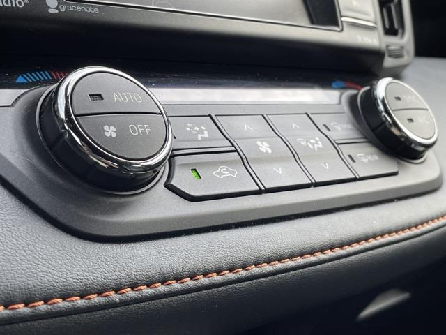 Used Toyota Rav4 SE 2017 | Blasius of Danbury. Danbury, Connecticut Used Toyota Rav4 SE 2017 | Blasius of Danbury. Danbury, Connecticut