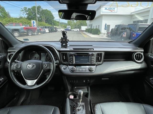 Used Toyota Rav4 SE 2017 | Blasius of Danbury. Danbury, Connecticut Used Toyota Rav4 SE 2017 | Blasius of Danbury. Danbury, Connecticut