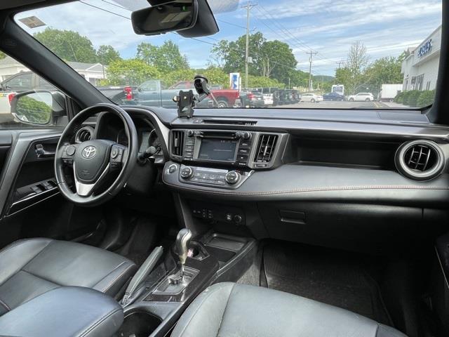 Used Toyota Rav4 SE 2017 | Blasius of Danbury. Danbury, Connecticut Used Toyota Rav4 SE 2017 | Blasius of Danbury. Danbury, Connecticut