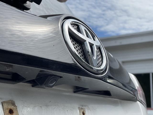 Used Toyota Rav4 SE 2017 | Blasius of Danbury. Danbury, Connecticut Used Toyota Rav4 SE 2017 | Blasius of Danbury. Danbury, Connecticut
