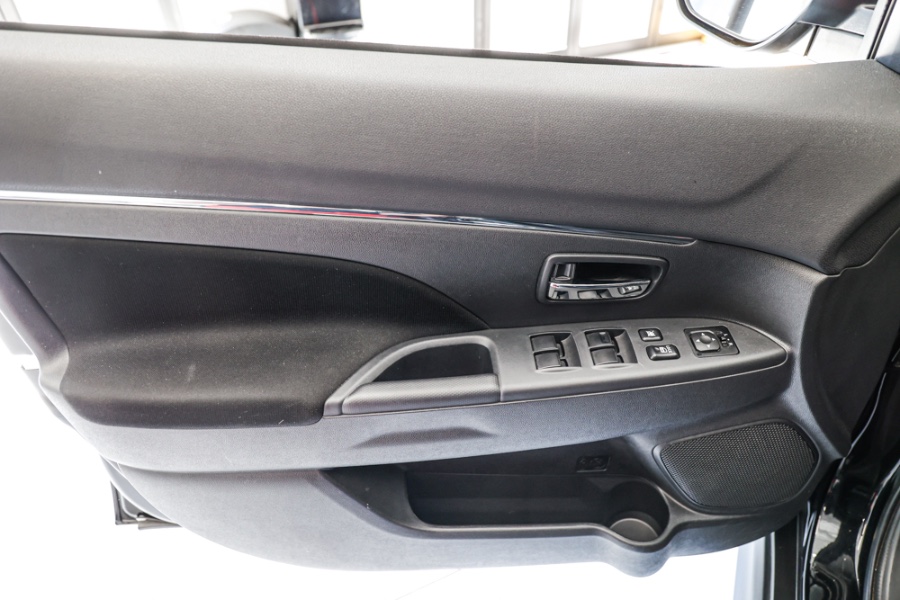 Used Mitsubishi Outlander Sport SE 2.0 AWC CVT 2021 | 26 Motors Long Island. ELMONT, New York Used Mitsubishi Outlander Sport SE 2.0 AWC CVT 2021 | 26 Motors Long Island. ELMONT, New York