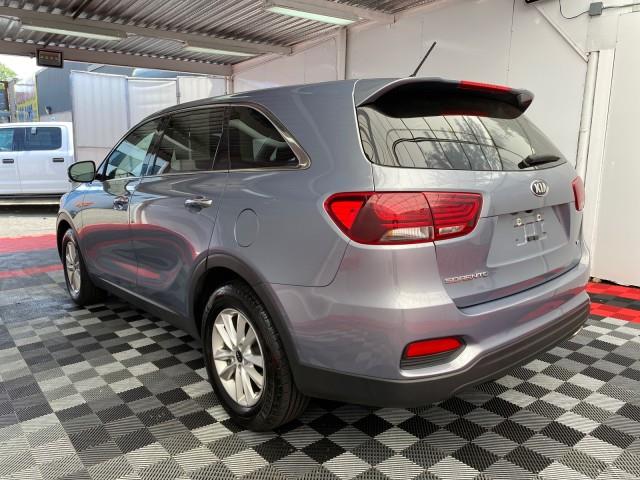Used Kia Sorento LX V6 2020 | Queens Auto Mall. Richmond Hill, New York Used Kia Sorento LX V6 2020 | Queens Auto Mall. Richmond Hill, New York