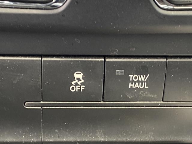 Used Ram 1500 4WD Crew Cab 140.5" Big Horn 2013 | Long Island Car Loan. Babylon, New York Used Ram 1500 4WD Crew Cab 140.5" Big Horn 2013 | Long Island Car Loan. Babylon, New York