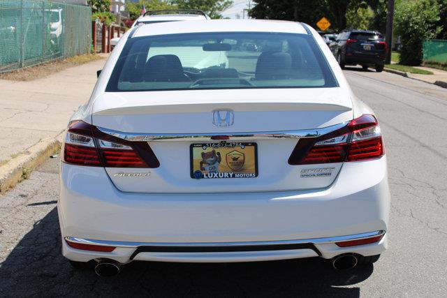Used Honda Accord Sedan Sport SE 2017 | NY Luxury Motors. Elmont, New York Used Honda Accord Sedan Sport SE 2017 | NY Luxury Motors. Elmont, New York