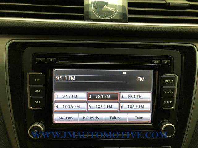 2014 Volkswagen Passat 4dr Sdn 2.5L Auto SE w/Sunroof PZEV, available for sale in Naugatuck, Connecticut | J&M Automotive Sls&Svc LLC. Naugatuck, Connecticut 2014 Volkswagen Passat 4dr Sdn 2.5L Auto SE w/Sunroof PZEV, available for sale in Naugatuck, Connecticut | J&M Automotive Sls&Svc LLC. Naugatuck, Connecticut