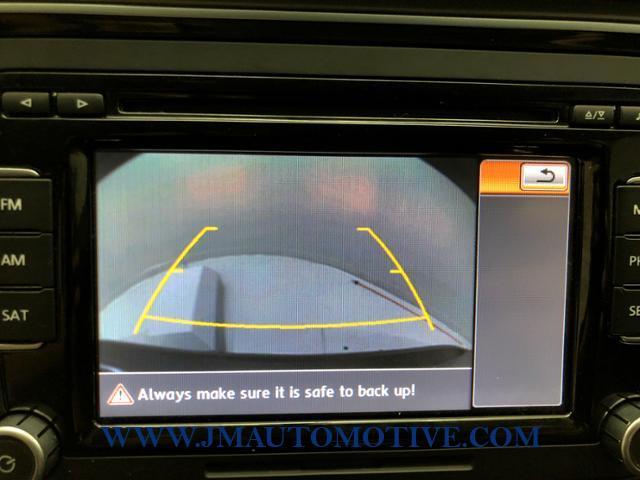 2014 Volkswagen Passat 4dr Sdn 2.5L Auto SE w/Sunroof PZEV, available for sale in Naugatuck, Connecticut | J&M Automotive Sls&Svc LLC. Naugatuck, Connecticut 2014 Volkswagen Passat 4dr Sdn 2.5L Auto SE w/Sunroof PZEV, available for sale in Naugatuck, Connecticut | J&M Automotive Sls&Svc LLC. Naugatuck, Connecticut