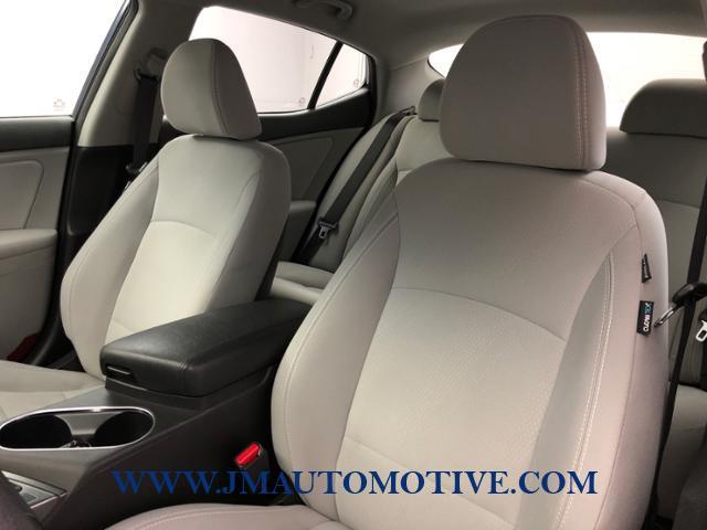 Used Kia Optima 4dr Sdn LX 2015 | J&M Automotive Sls&Svc LLC. Naugatuck, Connecticut Used Kia Optima 4dr Sdn LX 2015 | J&M Automotive Sls&Svc LLC. Naugatuck, Connecticut