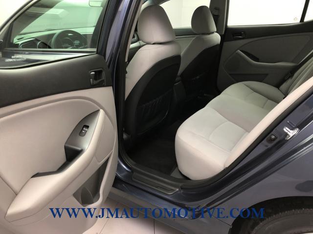 Used Kia Optima 4dr Sdn LX 2015 | J&M Automotive Sls&Svc LLC. Naugatuck, Connecticut Used Kia Optima 4dr Sdn LX 2015 | J&M Automotive Sls&Svc LLC. Naugatuck, Connecticut