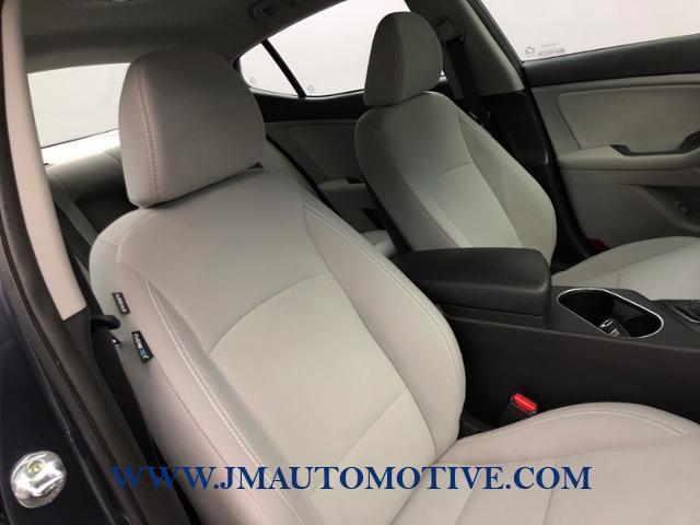 Used Kia Optima 4dr Sdn LX 2015 | J&M Automotive Sls&Svc LLC. Naugatuck, Connecticut Used Kia Optima 4dr Sdn LX 2015 | J&M Automotive Sls&Svc LLC. Naugatuck, Connecticut