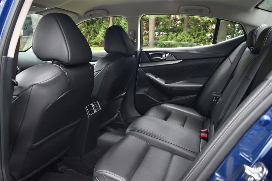 Used Nissan Maxima 3.5 SV 4dr Sedan 2018 | Camy Cars. Great Neck, New York Used Nissan Maxima 3.5 SV 4dr Sedan 2018 | Camy Cars. Great Neck, New York