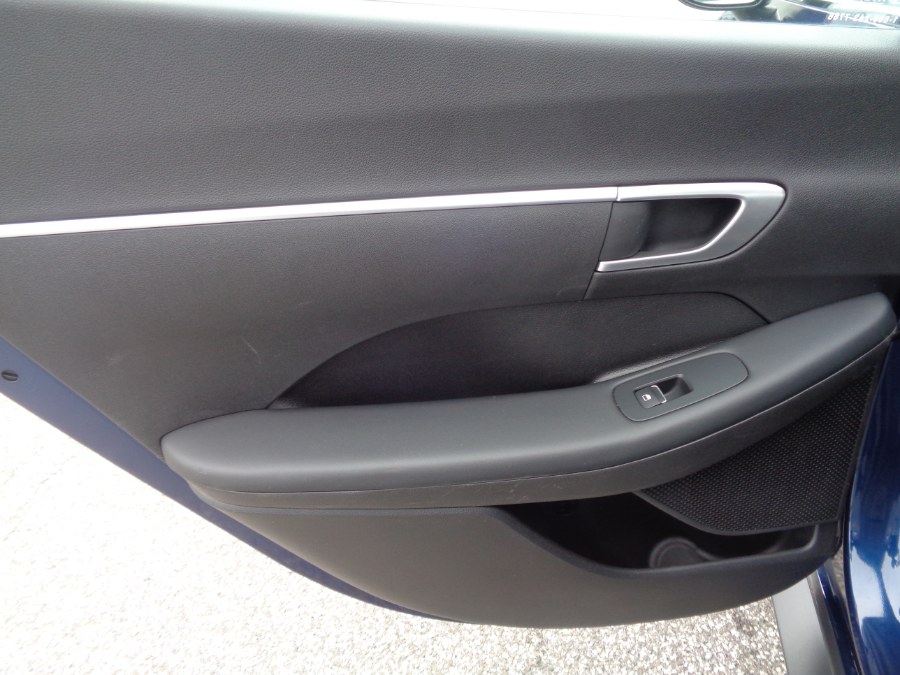 2021 Hyundai Sonata SE 2.5L, available for sale in Valley Stream, New York | NY Auto Traders. Valley Stream, New York 2021 Hyundai Sonata SE 2.5L, available for sale in Valley Stream, New York | NY Auto Traders. Valley Stream, New York