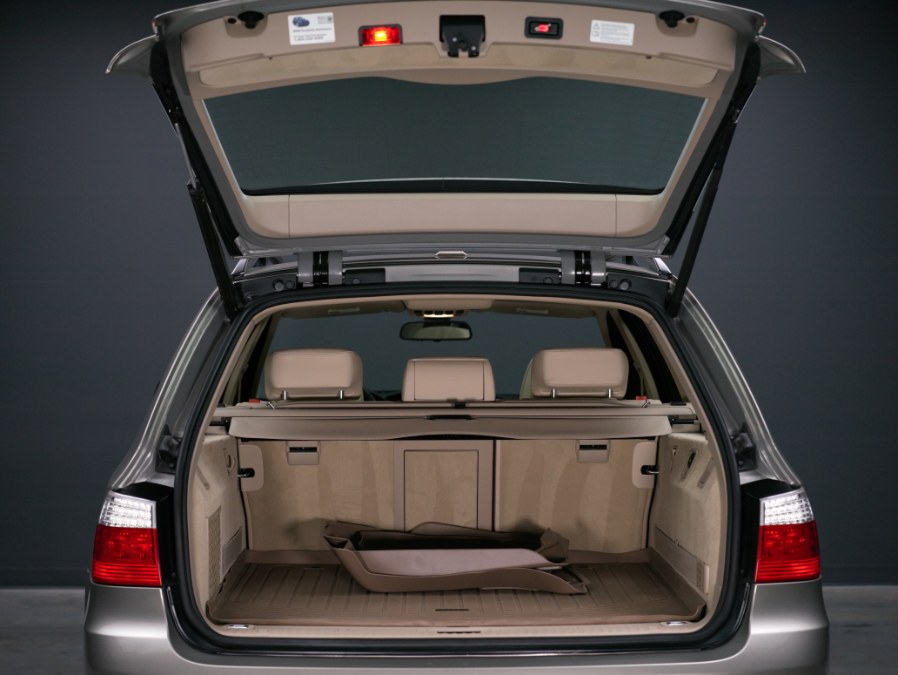 2010 BMW 5 Series 4dr Sports Wgn 535i xDrive AWD, available for sale in North Salem, New York | Meccanic Shop North Inc. North Salem, New York 2010 BMW 5 Series 4dr Sports Wgn 535i xDrive AWD, available for sale in North Salem, New York | Meccanic Shop North Inc. North Salem, New York
