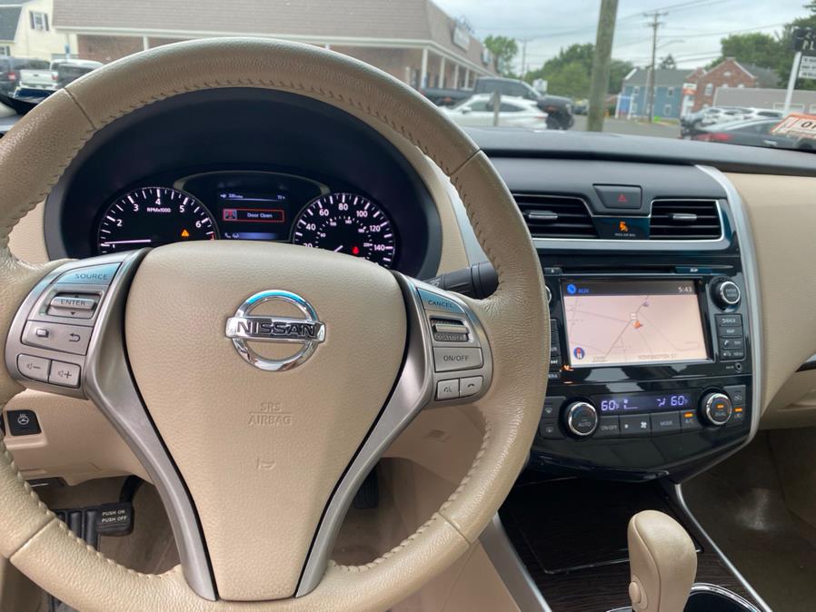 Used Nissan Altima 4dr Sdn I4 2.5 S 2013 | Malkoon Motors. Agawam, Massachusetts Used Nissan Altima 4dr Sdn I4 2.5 S 2013 | Malkoon Motors. Agawam, Massachusetts
