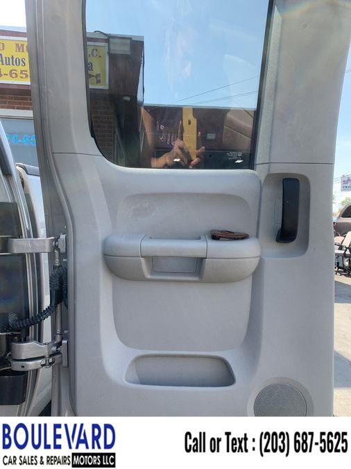 Used GMC Sierra 3500 Hd Extended Cab SLE Pickup 4D 8 ft 2007 | Boulevard Motors LLC. New Haven, Connecticut Used GMC Sierra 3500 Hd Extended Cab SLE Pickup 4D 8 ft 2007 | Boulevard Motors LLC. New Haven, Connecticut