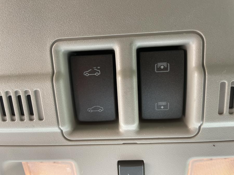 Used Cadillac SRX FWD 4dr Luxury Collection 2010 | Lex Autos LLC. Hartford, Connecticut Used Cadillac SRX FWD 4dr Luxury Collection 2010 | Lex Autos LLC. Hartford, Connecticut