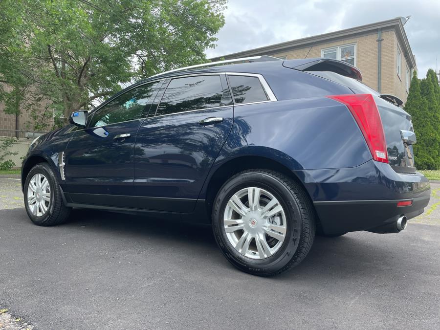 Used Cadillac SRX FWD 4dr Luxury Collection 2010 | Lex Autos LLC. Hartford, Connecticut Used Cadillac SRX FWD 4dr Luxury Collection 2010 | Lex Autos LLC. Hartford, Connecticut