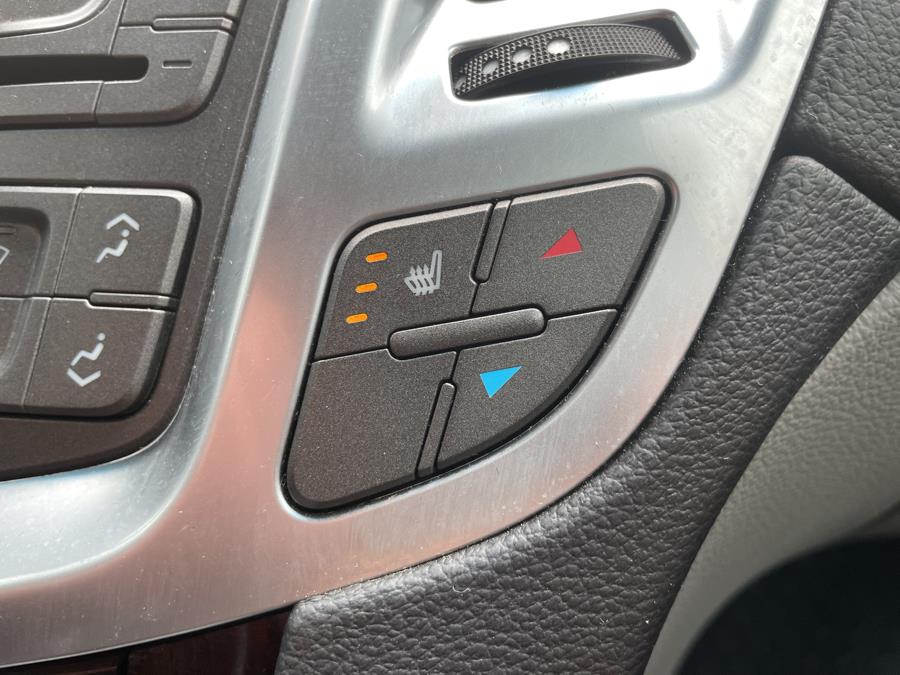 Used Cadillac SRX FWD 4dr Luxury Collection 2010 | Lex Autos LLC. Hartford, Connecticut Used Cadillac SRX FWD 4dr Luxury Collection 2010 | Lex Autos LLC. Hartford, Connecticut