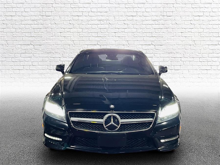 2013 Mercedes-Benz CLS-Class 4dr Sdn CLS550 4MATIC, available for sale in Amityville, New York | Gold Coast Motors of sunrise. Amityville, New York 2013 Mercedes-Benz CLS-Class 4dr Sdn CLS550 4MATIC, available for sale in Amityville, New York | Gold Coast Motors of sunrise. Amityville, New York