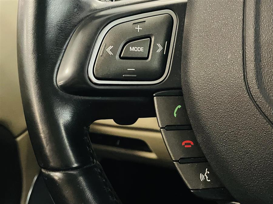 Used Land Rover Range Rover Evoque 5 Door SE Premium 2019 | Sunrise Auto Outlet. Amityville, New York