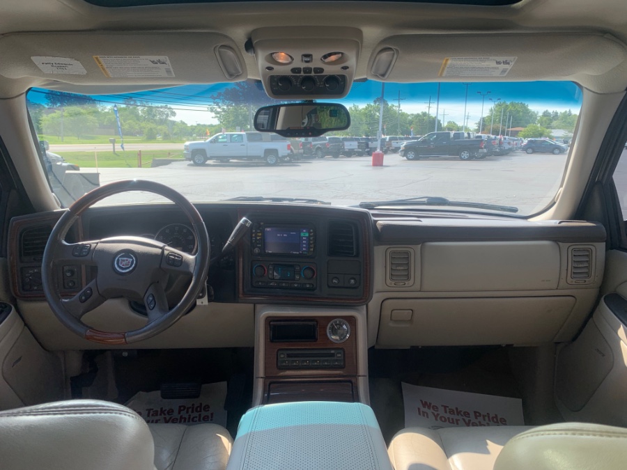 Used Cadillac Escalade 4dr AWD 2004 | Marsh Auto Sales LLC. Ortonville, Michigan Used Cadillac Escalade 4dr AWD 2004 | Marsh Auto Sales LLC. Ortonville, Michigan