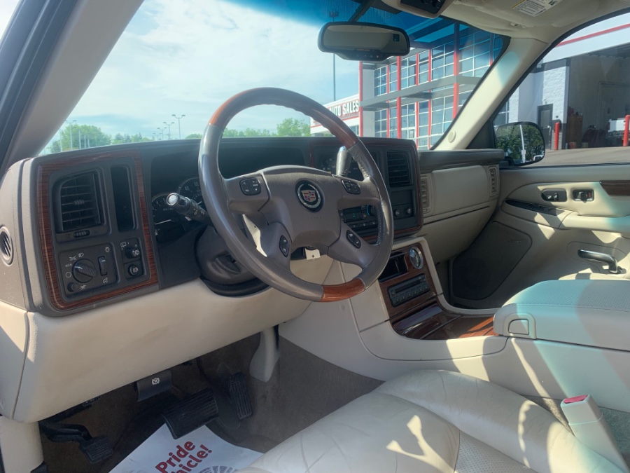 Used Cadillac Escalade 4dr AWD 2004 | Marsh Auto Sales LLC. Ortonville, Michigan Used Cadillac Escalade 4dr AWD 2004 | Marsh Auto Sales LLC. Ortonville, Michigan