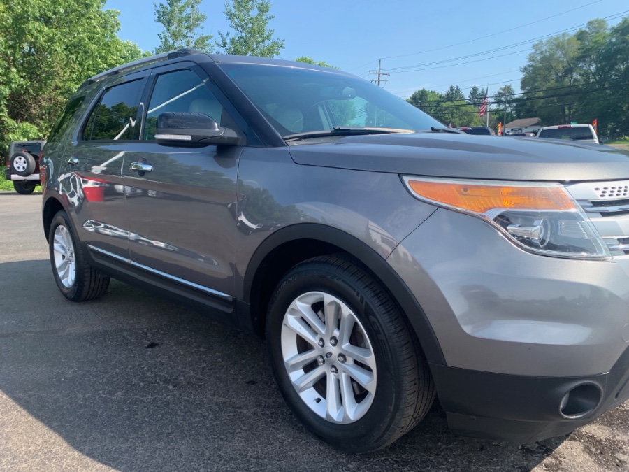 Used Ford Explorer FWD 4dr XLT 2013 | Marsh Auto Sales LLC. Ortonville, Michigan Used Ford Explorer FWD 4dr XLT 2013 | Marsh Auto Sales LLC. Ortonville, Michigan