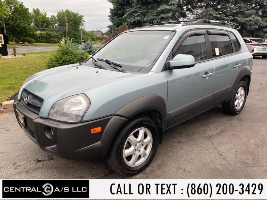 2005 Hyundai Tucson 4dr GLS 4WD 2.7L V6 Auto, available for sale in East Windsor, Connecticut | Central A/S LLC. East Windsor, Connecticut 2005 Hyundai Tucson 4dr GLS 4WD 2.7L V6 Auto, available for sale in East Windsor, Connecticut | Central A/S LLC. East Windsor, Connecticut