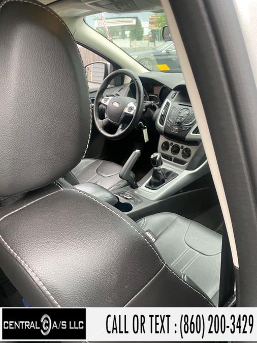 Used Ford Focus 5dr HB SE 2014 | Central A/S LLC. East Windsor, Connecticut Used Ford Focus 5dr HB SE 2014 | Central A/S LLC. East Windsor, Connecticut