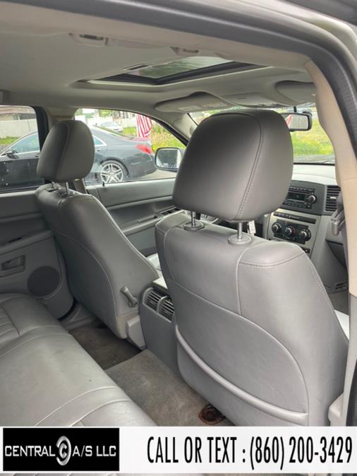 2007 Jeep Grand Cherokee 4WD 4dr Laredo, available for sale in East Windsor, Connecticut | Central A/S LLC. East Windsor, Connecticut 2007 Jeep Grand Cherokee 4WD 4dr Laredo, available for sale in East Windsor, Connecticut | Central A/S LLC. East Windsor, Connecticut