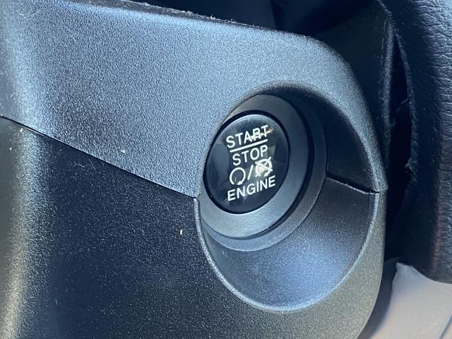 Used Jeep Compass Latitude 4x4 2018 | Northshore Motors. Syosset , New York