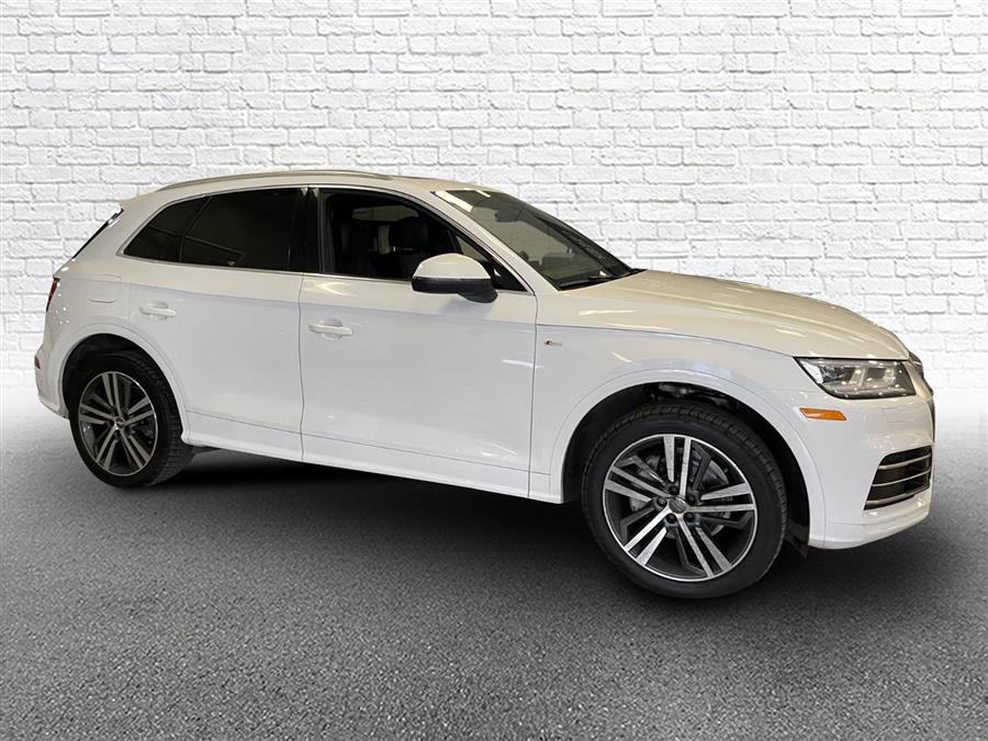 2018 Audi Q5 2.0 TFSI Tech Prestige, available for sale in Syosset, New York | Gold Coast Motors of Syosset. Syosset, New York 2018 Audi Q5 2.0 TFSI Tech Prestige, available for sale in Syosset, New York | Gold Coast Motors of Syosset. Syosset, New York