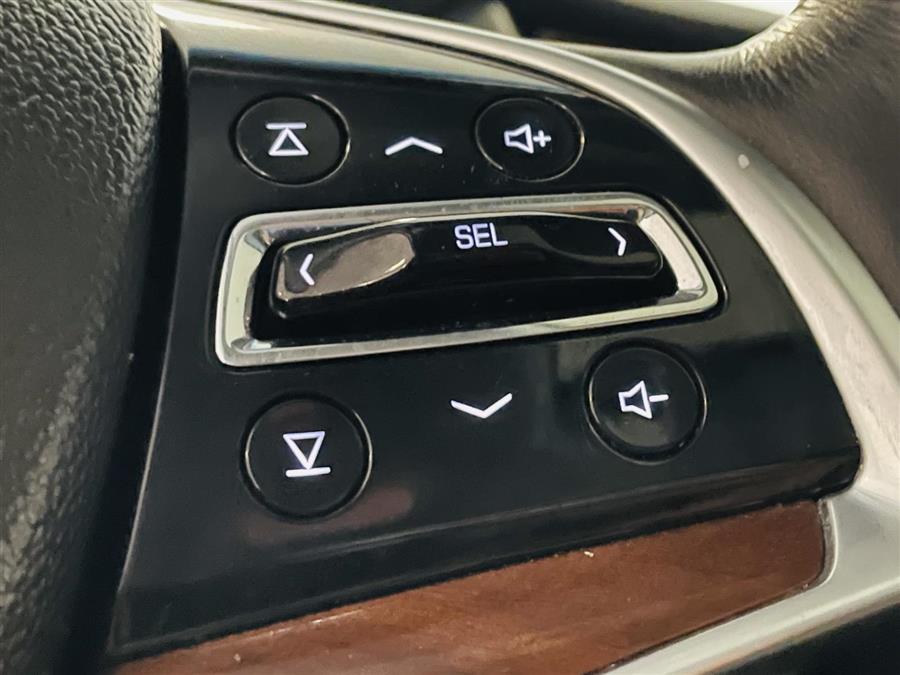 Used Cadillac Escalade 4WD 4dr Luxury 2019 | Northshore Motors. Syosset , New York Used Cadillac Escalade 4WD 4dr Luxury 2019 | Northshore Motors. Syosset , New York