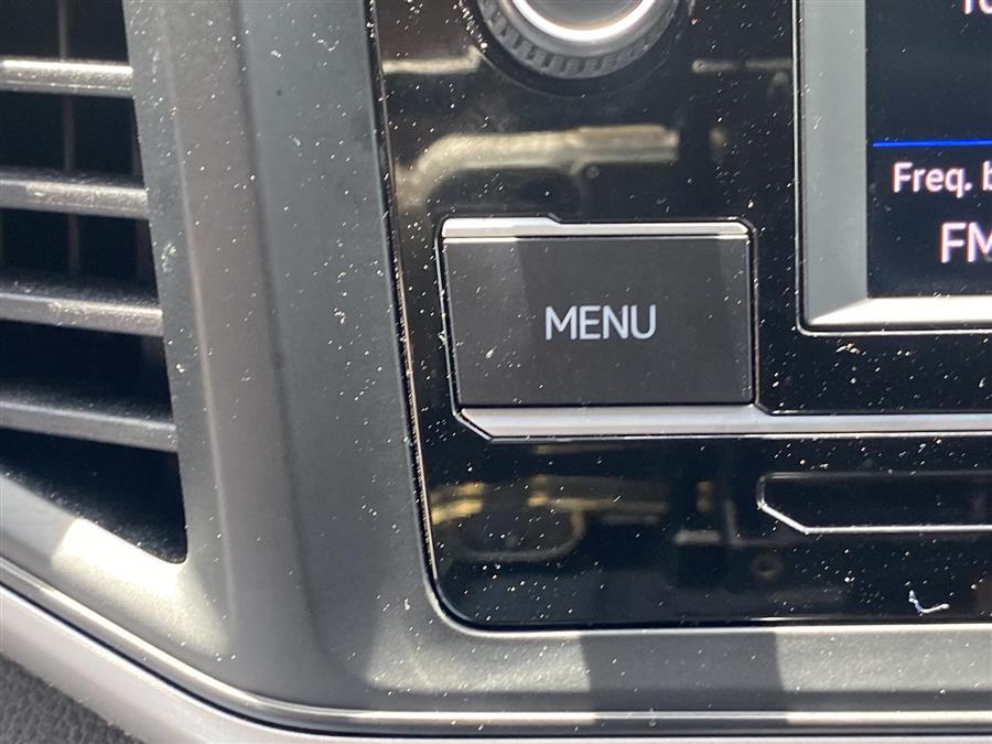 2020 Volkswagen Atlas Cross Sport 2.0T S 4MOTION, available for sale in Syosset, New York | Gold Coast Motors of Syosset. Syosset, New York 2020 Volkswagen Atlas Cross Sport 2.0T S 4MOTION, available for sale in Syosset, New York | Gold Coast Motors of Syosset. Syosset, New York