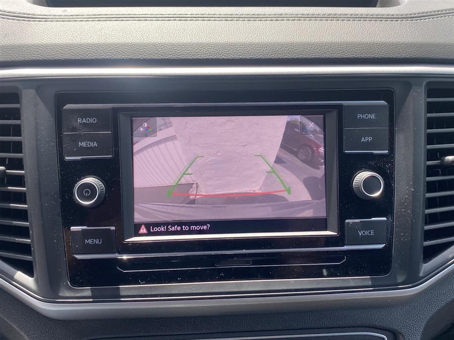 2020 Volkswagen Atlas Cross Sport 2.0T S 4MOTION, available for sale in Syosset, New York | Gold Coast Motors of Syosset. Syosset, New York 2020 Volkswagen Atlas Cross Sport 2.0T S 4MOTION, available for sale in Syosset, New York | Gold Coast Motors of Syosset. Syosset, New York