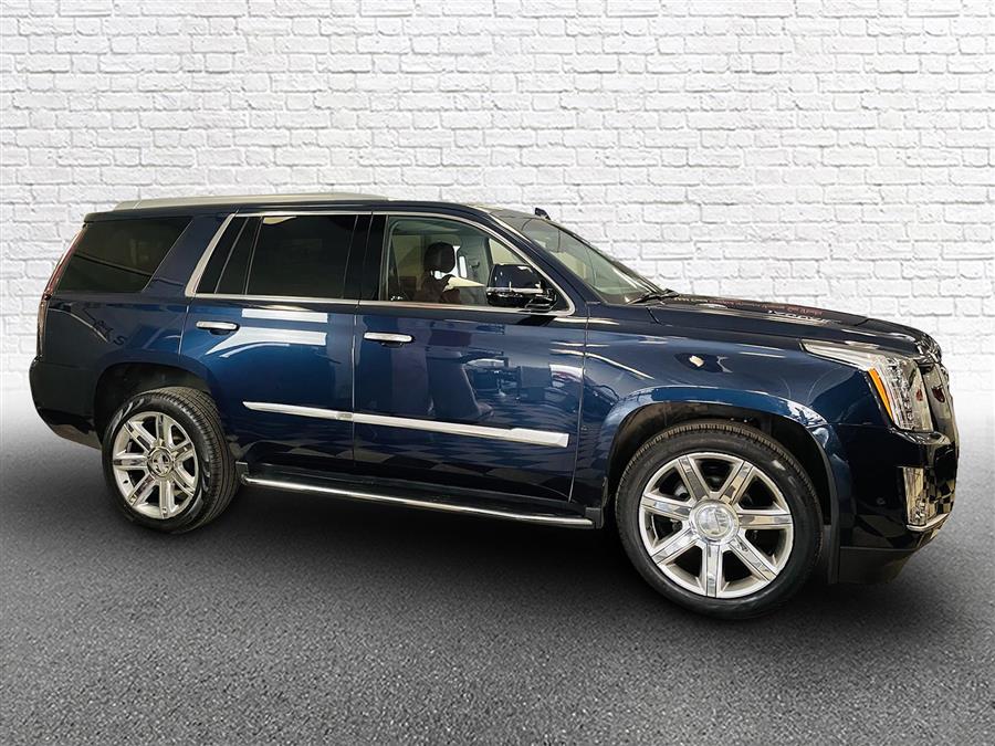 Used Cadillac Escalade 4WD 4dr Luxury 2017 | Northshore Motors. Syosset , New York Used Cadillac Escalade 4WD 4dr Luxury 2017 | Northshore Motors. Syosset , New York
