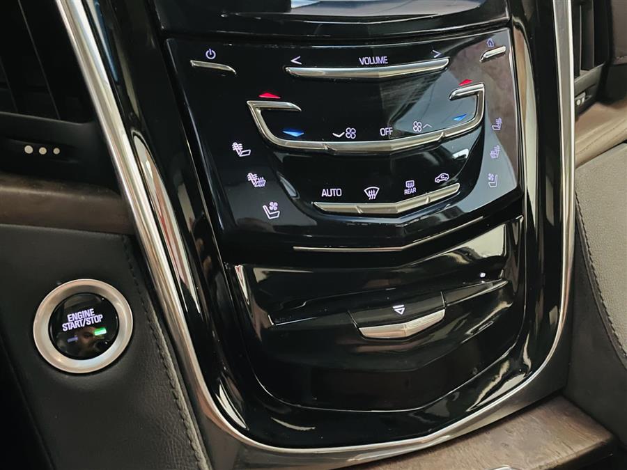 Used Cadillac Escalade 4WD 4dr Premium Luxury 2017 | Northshore Motors. Syosset , New York Used Cadillac Escalade 4WD 4dr Premium Luxury 2017 | Northshore Motors. Syosset , New York
